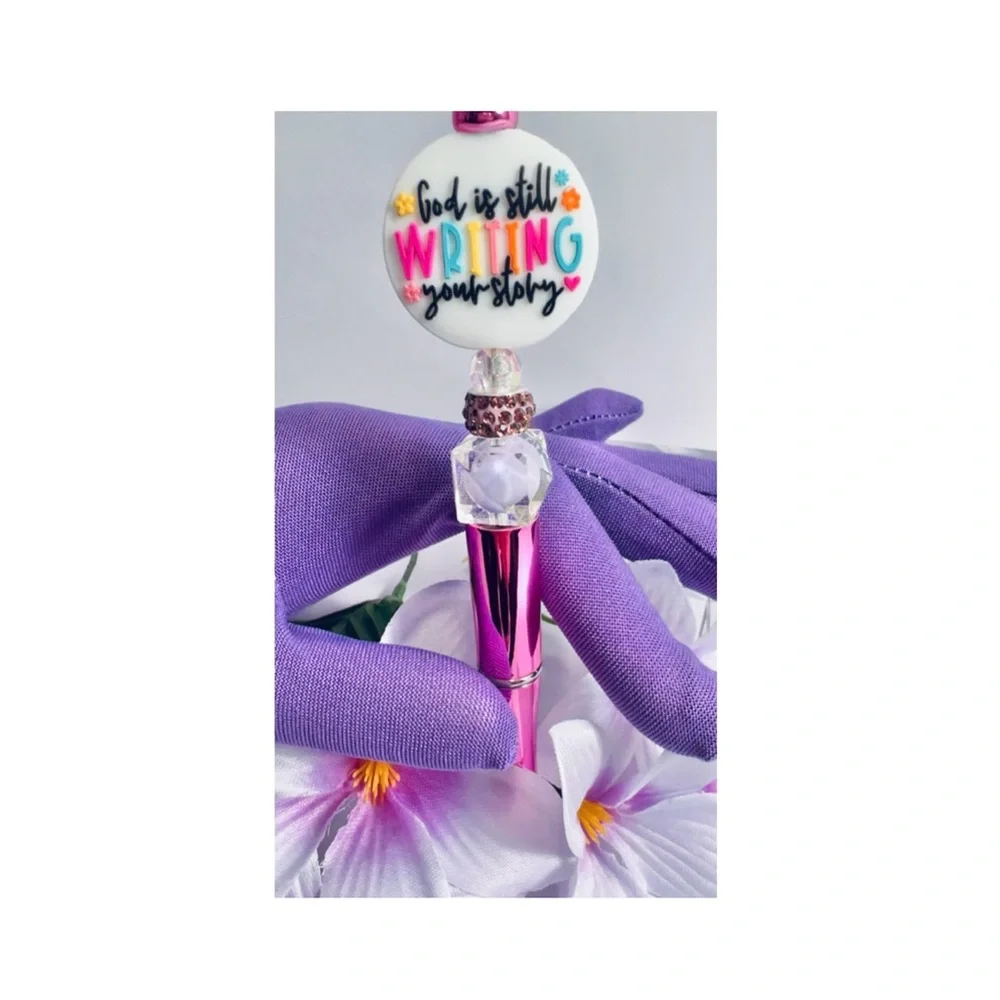 Handmade Bling Pens 🖊️ - Picture 3 of 5